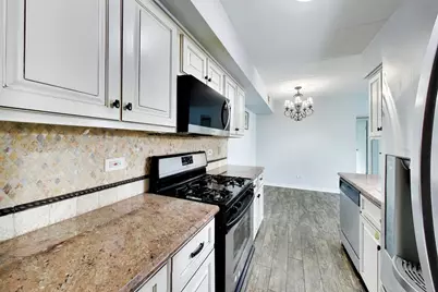 6443 Clarendon Hills Road #301C, Willowbrook, IL 60527 - Photo 11