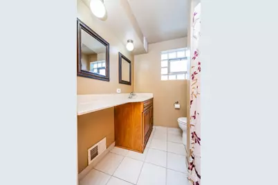 6023 S Parkside Avenue, Chicago, IL 60638 - Photo 7