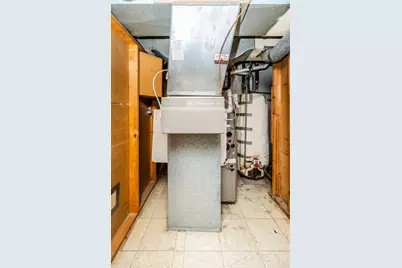 6023 S Parkside Avenue, Chicago, IL 60638 - Photo 17