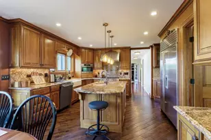 360 Ambria Dr, Mundelein, IL 60060 - Photo 15