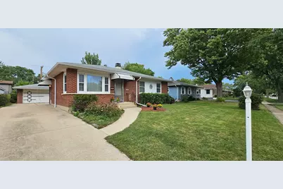 2402 Cedar Street, Rolling Meadows, IL 60008 - Photo 1