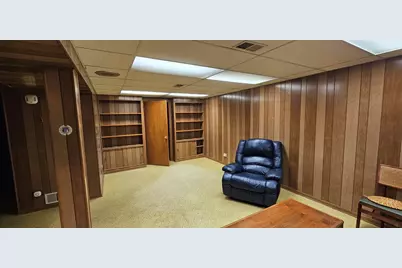 2402 Cedar Street, Rolling Meadows, IL 60008 - Photo 17