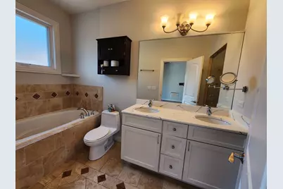 2153 W Belmont Avenue #2, Chicago, IL 60618 - Photo 9