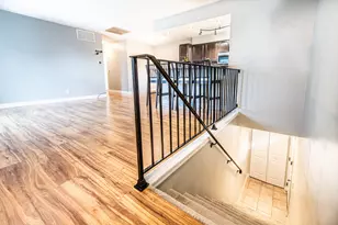 724 E Old Willow Rd, Prospect Heights, IL 60070 - Photo 13