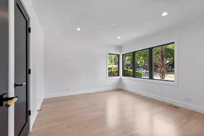 6600 N Kenton Avenue, Lincolnwood, IL 60712 - Photo 21