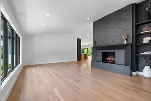 6600 N Kenton Ave, Lincolnwood, IL 60712 - Photo 7