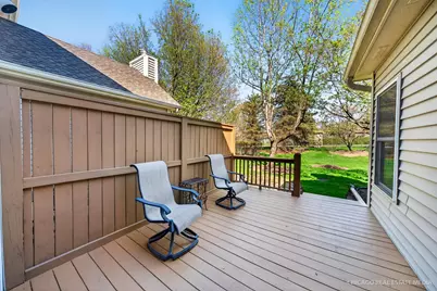 710 Juniper Lane, Lake in the Hills, IL 60156 - Photo 25