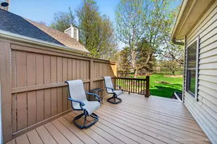 710 Juniper Ln, Lake in the Hills, IL 60156 - Photo 25