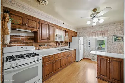 1006 Arbor Avenue, Wheaton, IL 60189 - Photo 9