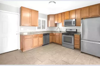 10 W Thacker Street, Hoffman Estates, IL 60169 - Photo 3