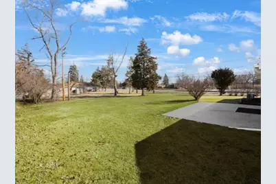 10 W Thacker Street, Hoffman Estates, IL 60169 - Photo 13