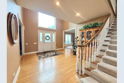 28278 Gray Barn Lane, Lake Barrington, IL 60010 - Photo 5