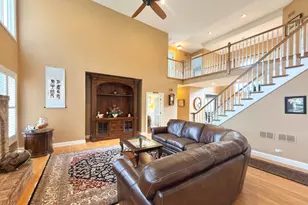 28278 Gray Barn Ln, Lake Barrington, IL 60010 - Photo 9