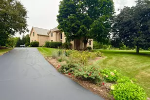 28278 Gray Barn Ln, Lake Barrington, IL 60010 - Photo 63