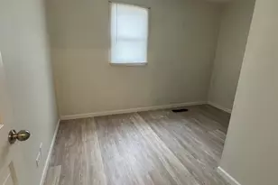 302 Notre Dame Ave, Joliet, IL 60436 - Photo 17