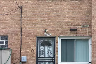 1742 Brown Ave, Evanston, IL 60201 - Photo 13
