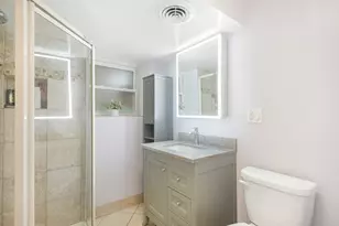 3112 N Davlin Ct, Chicago, IL 60618 - Photo 9