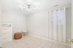 3112 N Davlin Ct, Chicago, IL 60618 - Photo 13