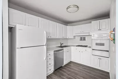 400 E Randolph Street #1217, Chicago, IL 60601 - Photo 9