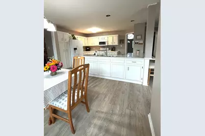 11751 Greenfield Drive, Orland Park, IL 60467 - Photo 7