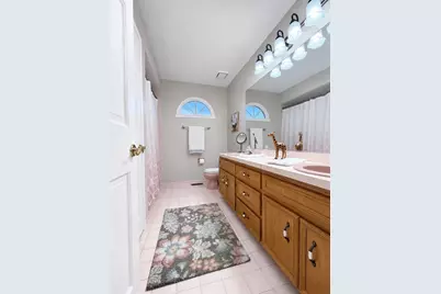 11751 Greenfield Drive, Orland Park, IL 60467 - Photo 17