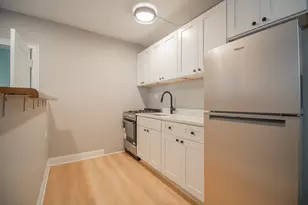 1414 W Pratt Blvd, Chicago, IL 60626 - Photo 3