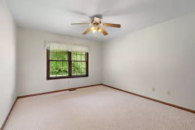 10296 E Kyte Road, Rochelle, IL 61068 - Photo 17