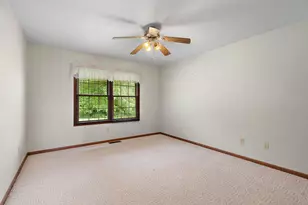 10296 E Kyte Rd, Rochelle, IL 61068 - Photo 17
