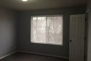 1770 Middlebury Dr, Aurora, IL 60503 - Photo 7