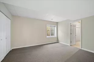 332 Red Rock Ln, Elgin, IL 60124 - Photo 25