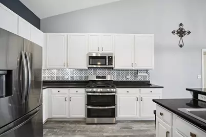 332 Red Rock Lane, Elgin, IL 60124 - Photo 13