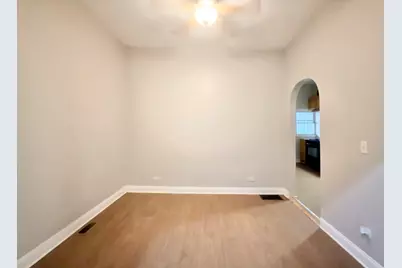 2127 W Bowler Street, Chicago, IL 60612 - Photo 7