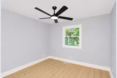 7128 Glenwood Lane, Hanover Park, IL 60133 - Photo 17