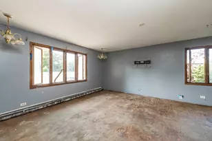 2337 N Sheridan Rd, Waukegan, IL 60087 - Photo 5