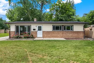 1140 Wallace Ct, Chicago Heights, IL 60411 - Photo 1