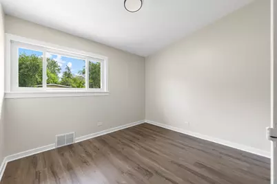1140 Wallace Court, Chicago Heights, IL 60411 - Photo 15