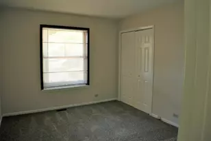 1514 Shepard Cir, Elk Grove Village, IL 60007 - Photo 11