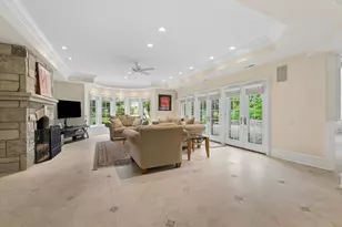 1904 Midwest Club Pkwy, Oak Brook, IL 60523 - Photo 39