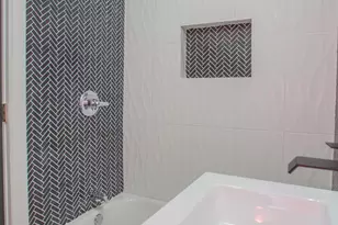 6642 S Drexel Ave, Chicago, IL 60637 - Photo 23
