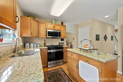 2144 Whitetail Drive, Aurora, IL 60503 - Photo 9