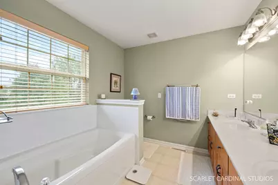 2144 Whitetail Drive, Aurora, IL 60503 - Photo 17