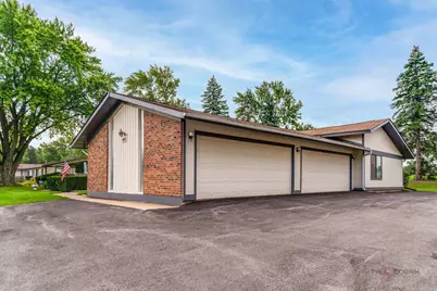 913 Wiltshire Drive #A, McHenry, IL 60050 - Photo 3