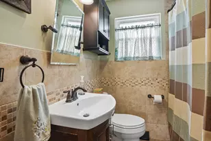 6228 W Huntington St, Chicago, IL 60646 - Photo 5