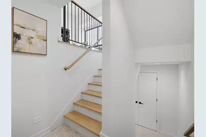 105 Prairie Avenue #105C, Highwood, IL 60040 - Photo 23