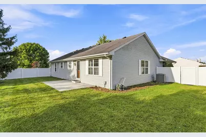 602 Brittany Drive, Champaign, IL 61822 - Photo 5
