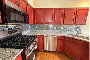 2462 Frost Dr, Aurora, IL 60503 - Photo 3