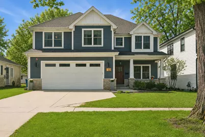 302 N Elm Street, Mount Prospect, IL 60056 - Photo 1