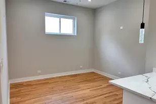 4121 W Montrose Ave, Chicago, IL 60641 - Photo 5