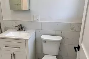 4121 W Montrose Ave, Chicago, IL 60641 - Photo 13