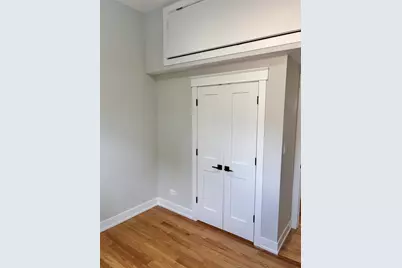 4121 W Montrose Avenue #1, Chicago, IL 60641 - Photo 11